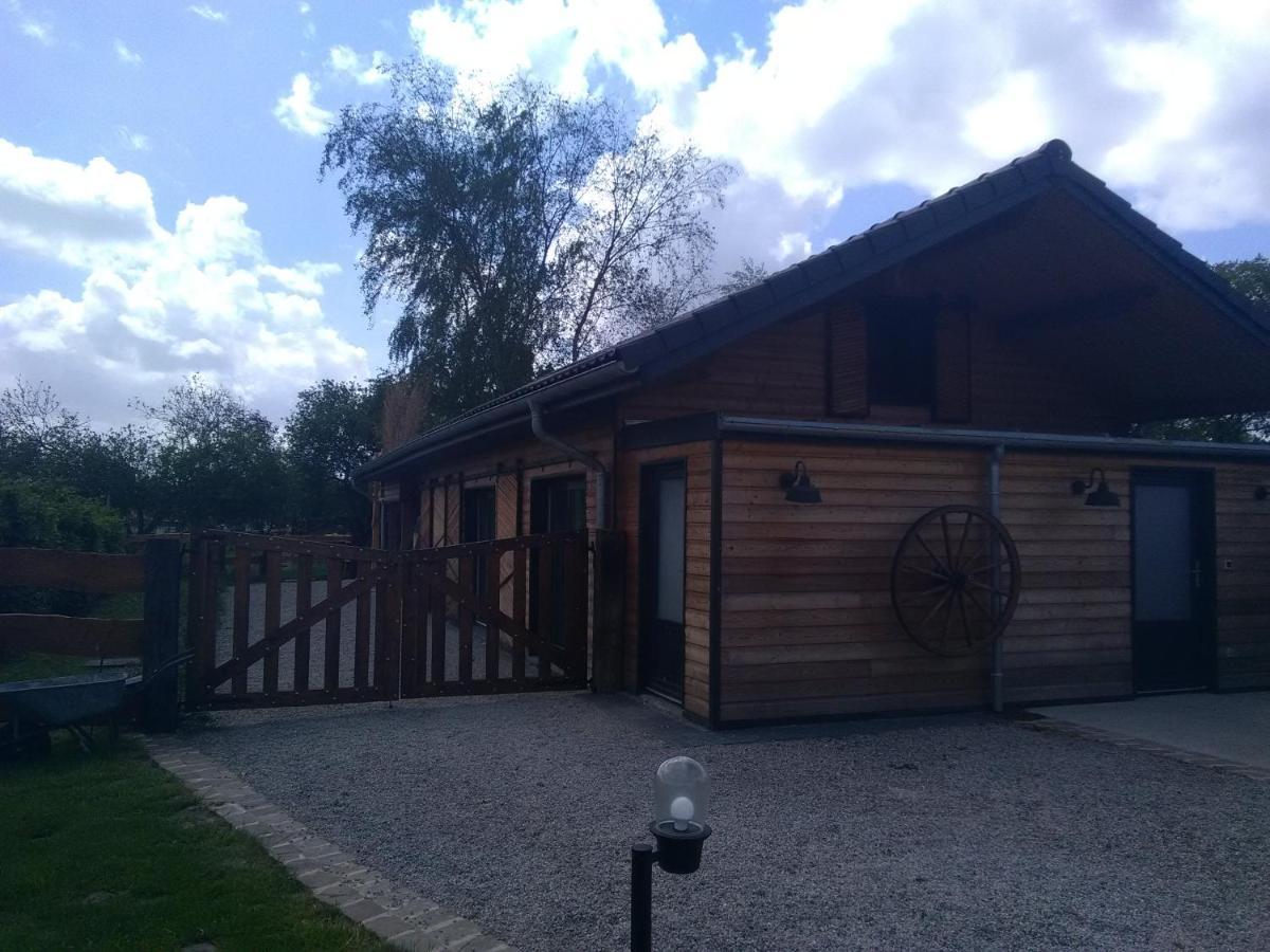 Aparthotel Le Carport Hasnon Exteriér fotografie